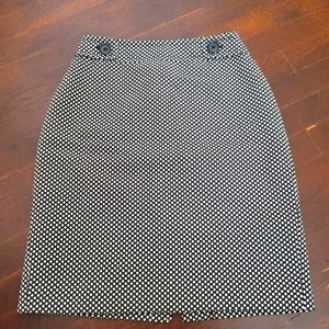 Anne Taylor Houndstooth skirt Size 2